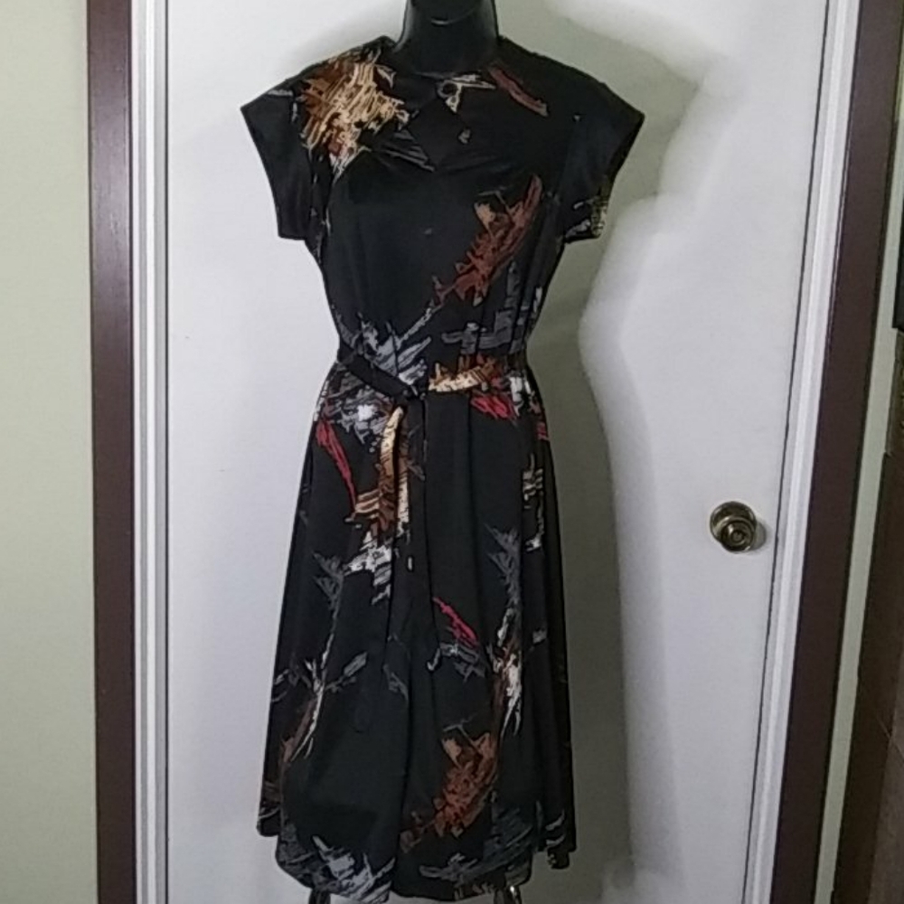 Vintage Dress with a Japanese-type style